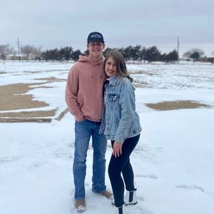 Meet your Posher, Hunter